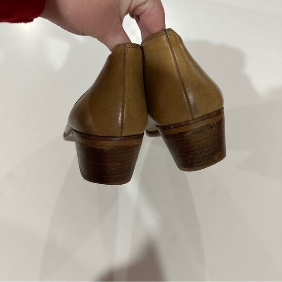 Madewell Spencer Taupe Chelsea Slip On Leather Ankle Boots Size 8.5 - Picture 6 of 11